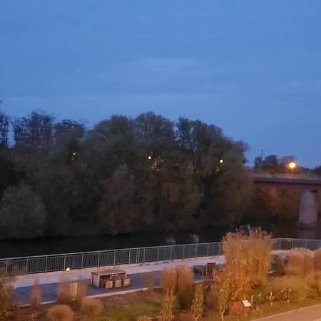 사르게민즈 Le Bord De Sarre Meuble 3 Etoiles 아파트 외부 사진
